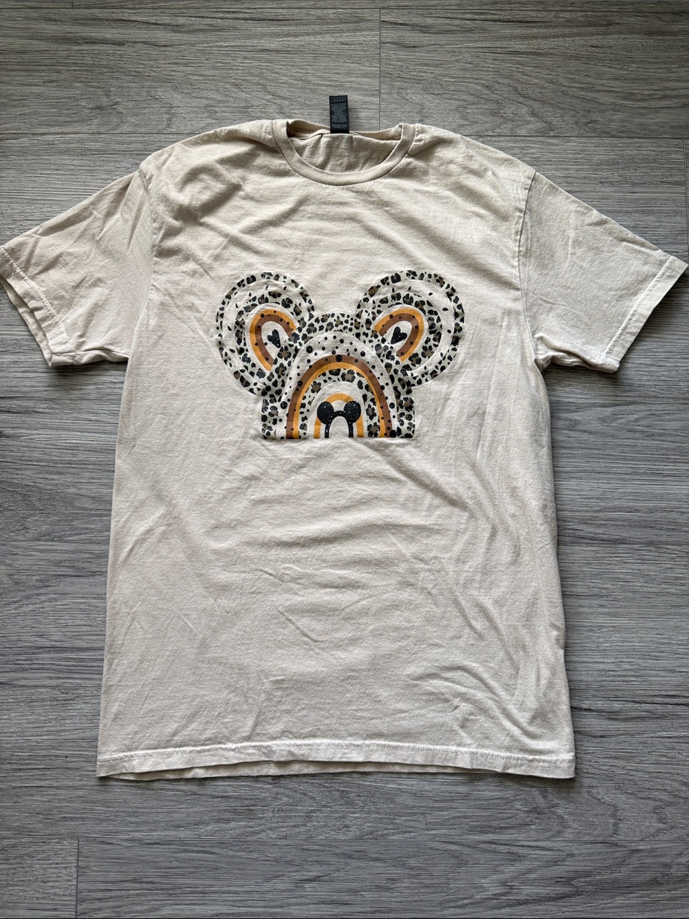 Cream with Leopard Mickey Mouse Graphic Tee Size M